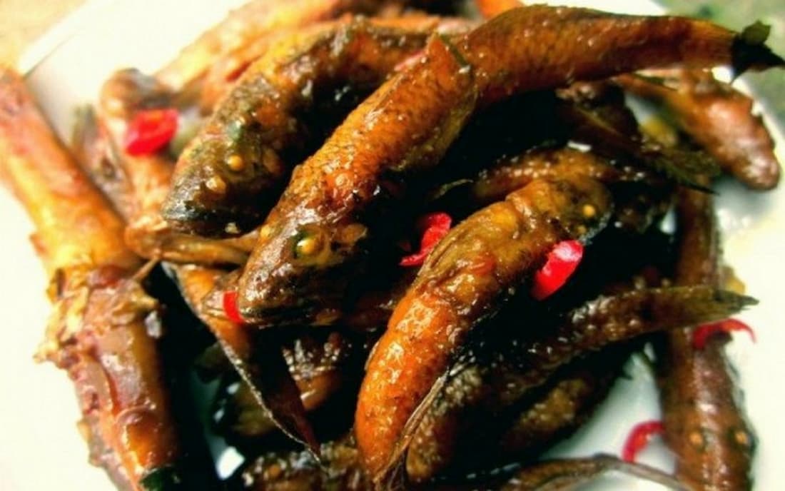 Cá Pa Boong và thịt nướng là 2 món đặc sản nổi tiếng ở Mường Than