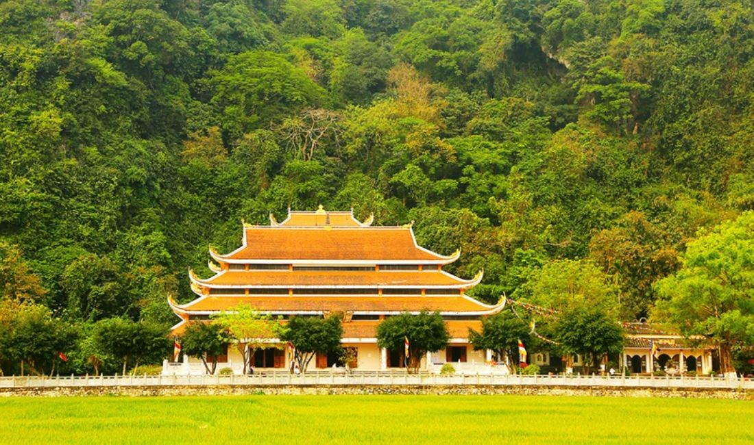Chùa Tiên - Địa điểm cầu tài lộc, may mắn nổi tiếng tại Hòa Bình